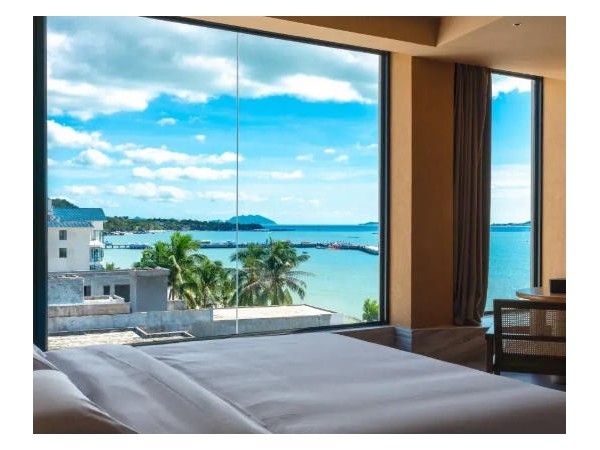 侧海景大床房（角度海景·深睡床垫·冰箱Minibar）
